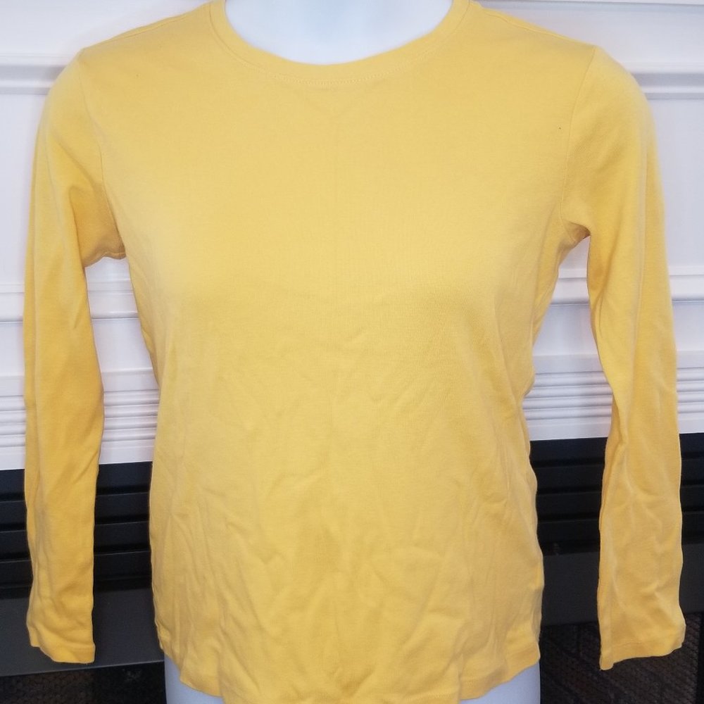 Yellow long sleeve shirt by Hannah size L